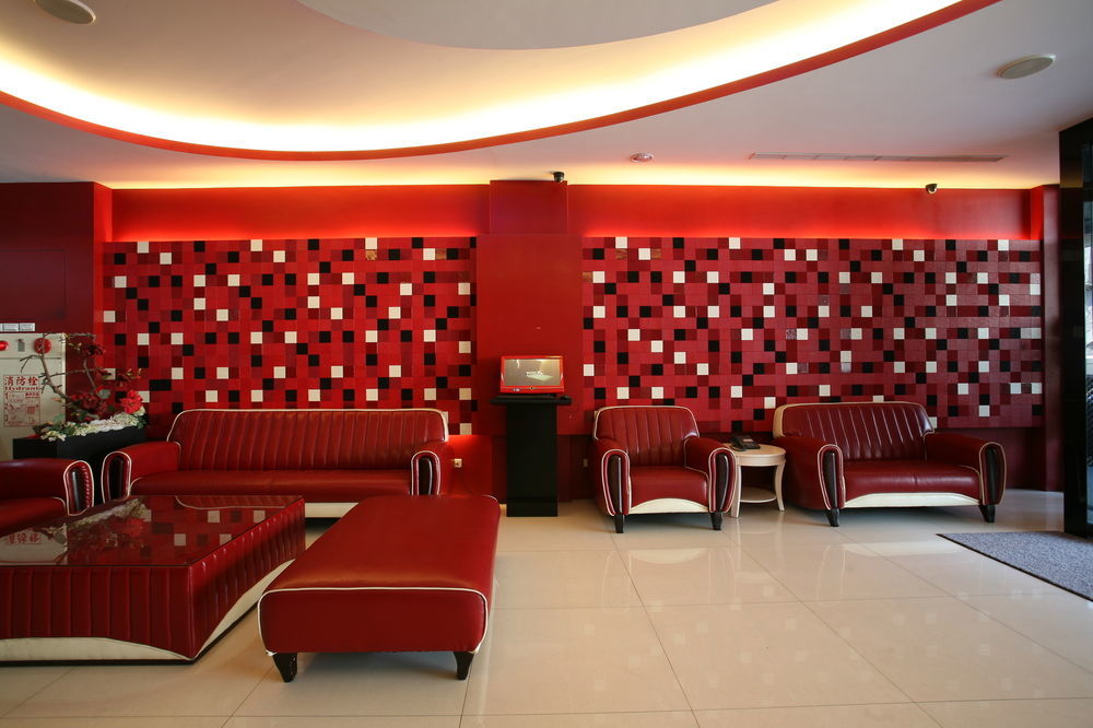 Military 75 Hotel Taichung Exterior photo